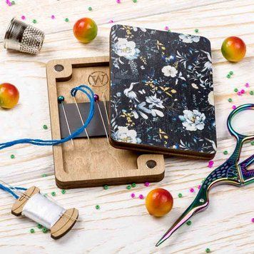 Magnetic Needle Case Rectangular &ndash; &ldquo;Night Flowers&rdquo; FLZB(N)-123