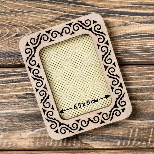Magnetic Embroidery Frame (6.5 &times; 9 cm inner size) FLMP-004