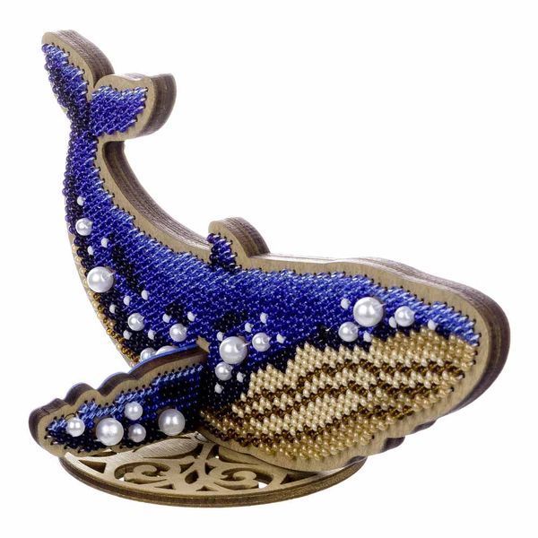 Wooden Bead Embroidery Kit &ndash; &ldquo;Blue Whale&rdquo; FLK-582