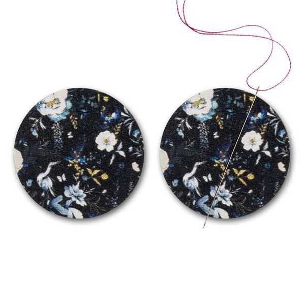 Needle Minder &ndash; &ldquo;Wooden, Double-Sided&rdquo; FLMH-098(W)