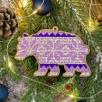Wooden Bead Embroidery Kit &ndash; &ldquo;Christmas Ornament &ndash; Lilac Bear&rdquo; FLK-215