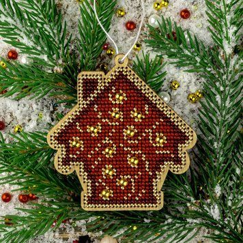 Wooden Bead Embroidery Kit &ndash; &ldquo;Christmas Ornament &ndash; Golden Motifs &ndash; House&rdquo; FLK-447