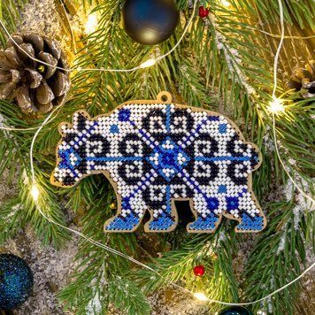 Wooden Bead Embroidery Kit &ndash; &ldquo;Christmas Ornament &ndash; Blue Bear&rdquo; FLK-216