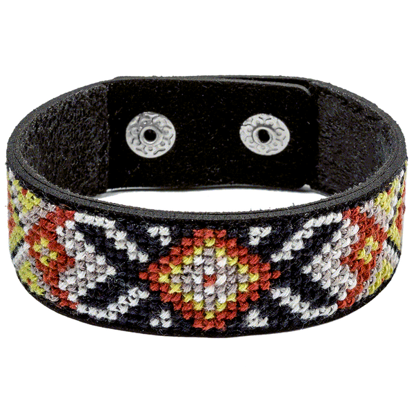 Faux Leather Cross-Stitch Kit &ndash; &ldquo;Bracelet&rdquo; (2.2 &times; 22 cm) FLHL-026 Black