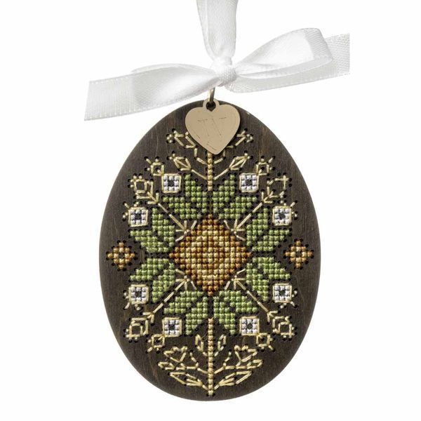Wooden Cross-Stitch Kit &ndash; &ldquo;Easter Egg&rdquo; FLW-106