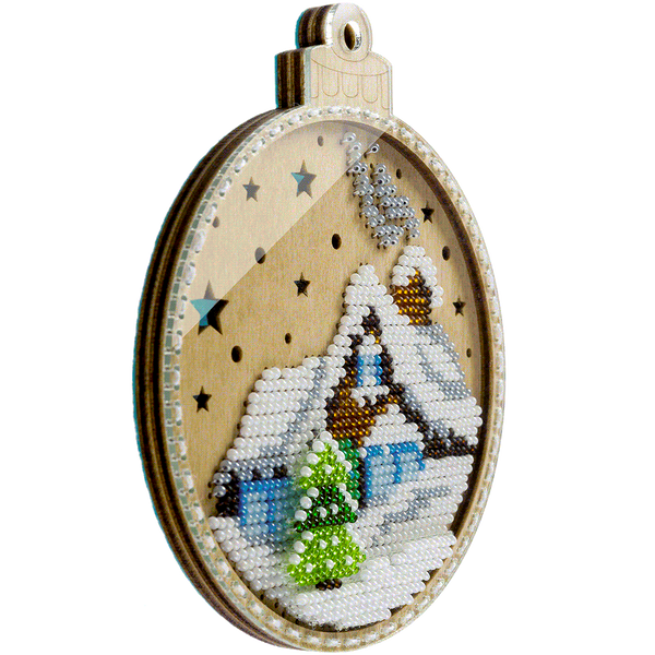 Wooden Bead Embroidery Kit &ndash; &ldquo;Christmas Ornament &ndash; Mountain Cabin&rdquo; FLK-366