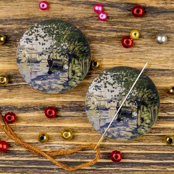 Needle Minder &ndash; &ldquo;Wooden, Double-Sided&rdquo; FLMH-070(W)