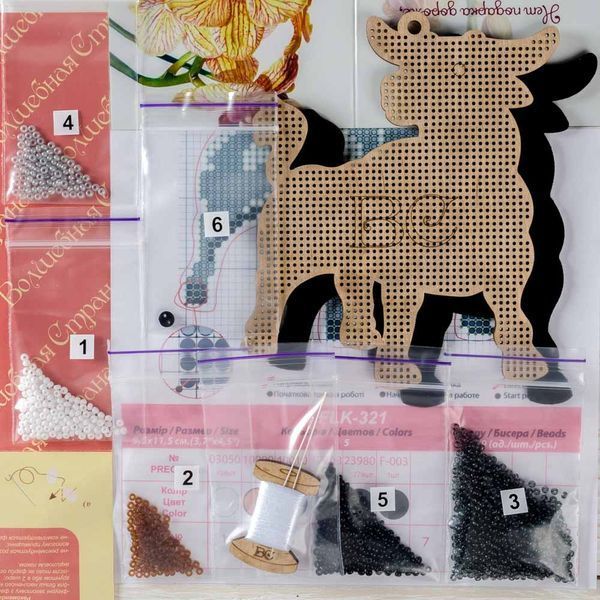 Wooden Bead Embroidery Kit &ndash; &ldquo;Christmas Ornament &ndash; Wild Bull&rdquo; FLK-321
