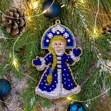 Wooden Bead Embroidery Kit &ndash; &ldquo;Christmas Ornament &ndash; Snow Maiden (Slavic Christmas Helper)&rdquo; FLK-322