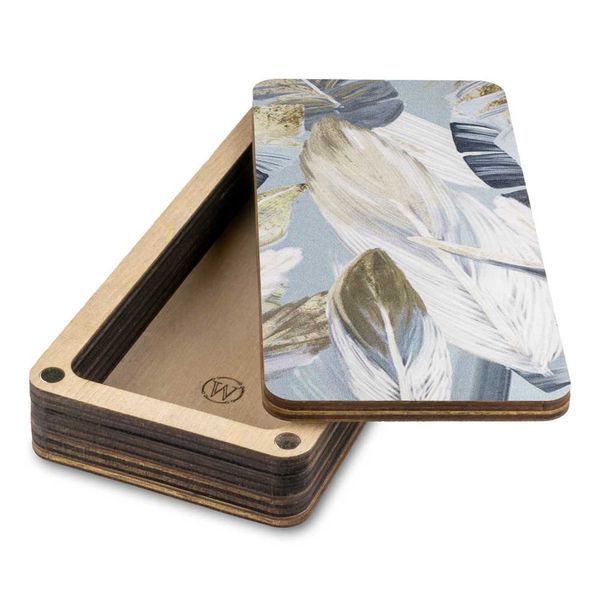Magnetic Needle Case Large &ndash; &ldquo;Feathers&rdquo; FLZB(N)-131