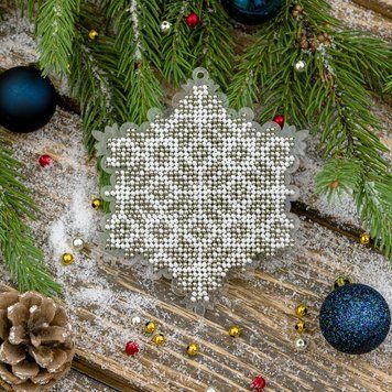 Bead Embroidery Kit (Plastic Base) &ndash; &ldquo;Christmas Ornament &ndash; Snowflake&rdquo; FLPL-010