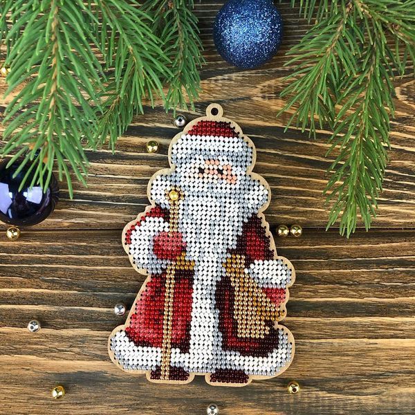 Wooden Bead Embroidery Kit &ndash; &ldquo;Christmas Ornament &ndash; Grandfather Frost (Slavic Santa)&rdquo; FLK-323