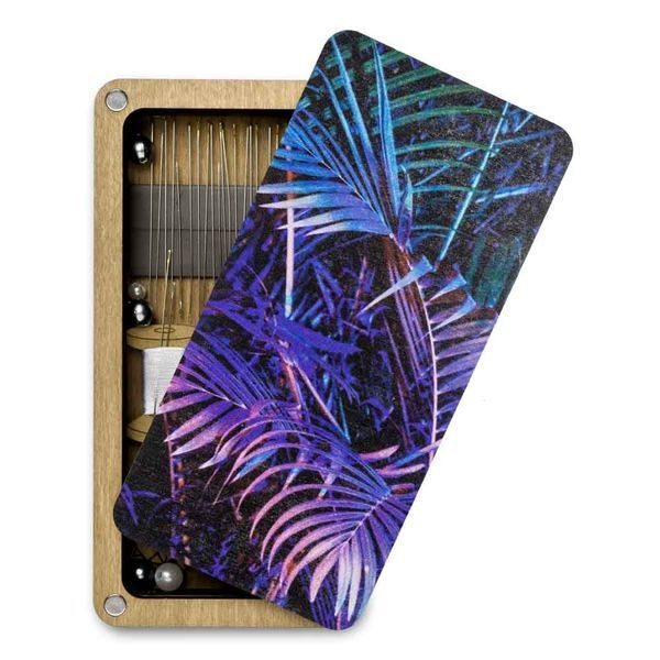 Magnetic Needle Case Large &ndash; &ldquo;Neon Leaves&rdquo; FLZB(N)-132
