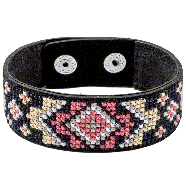 Faux Leather Cross-Stitch Kit &ndash; &ldquo;Bracelet&rdquo; (2.2 &times; 22 cm) FLHL-033 Black