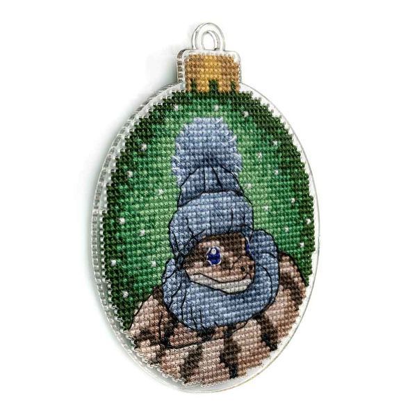 Plastic Cross-Stitch Kit &ndash; "Christmas Ornament &ndash; Snake" FLX-005