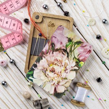Magnetic Needle Case Rectangular &ndash; &ldquo;Peonies&rdquo; FLZB(N)-085