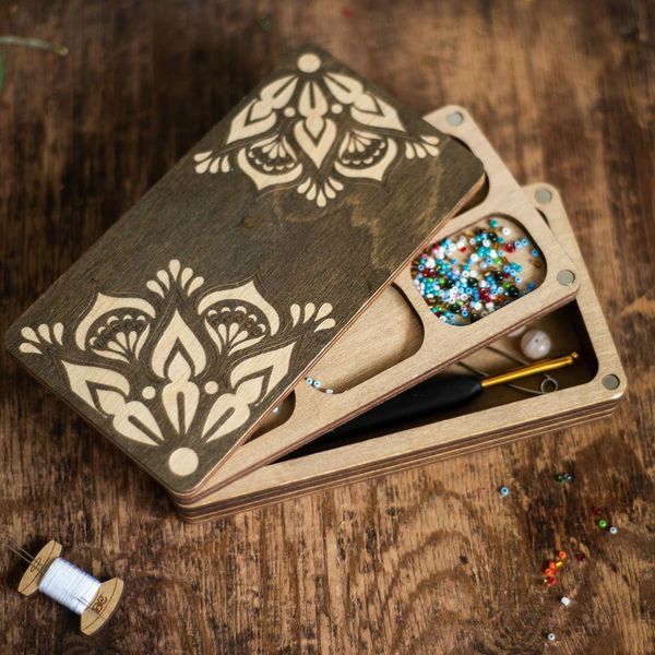 Multi-Layered Bead Organizer &laquo;Rectangular With Pattern&raquo; FLZB-075