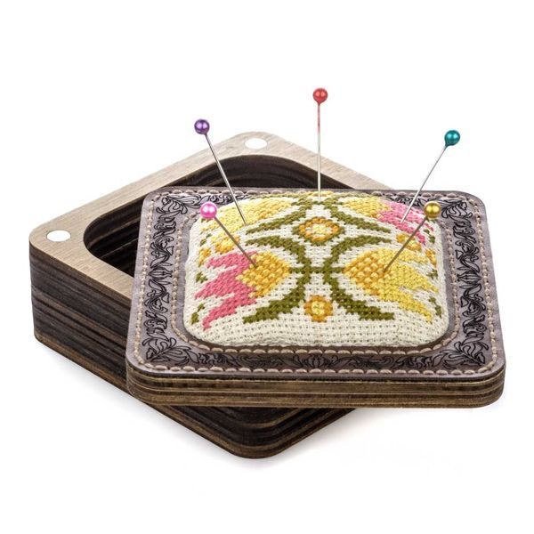 Pincushion Kit &ndash; &ldquo;Tulips&rdquo; FLTL-078