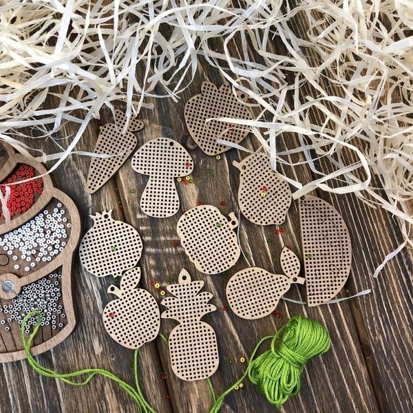 Wooden Embroidery Blanks Set &ndash; &ldquo;Vitamins&rdquo; FLSW-002