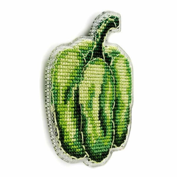 Plastic Cross-Stitch Kit &ndash; "Green Pepper" (Double-Sided) FLX-049
