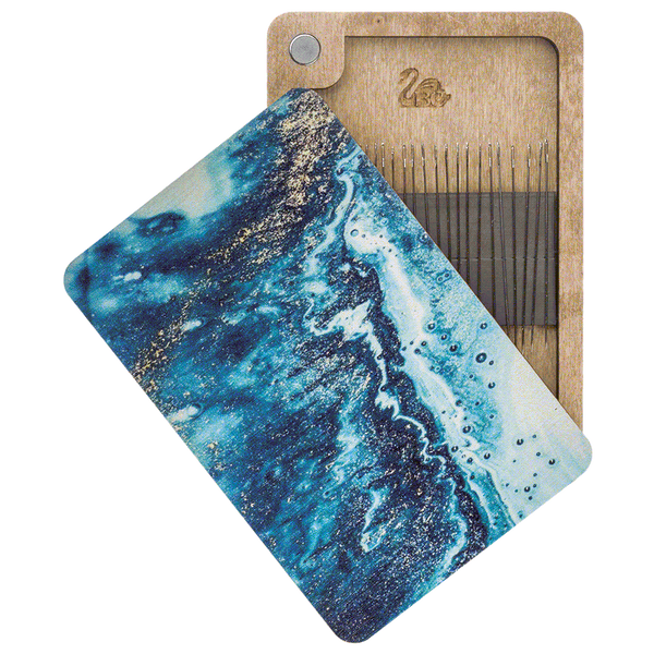 Magnetic Needle Case Rectangular &ndash; &ldquo;Blue & Gold Abstraction&rdquo; FLZB(N)-086