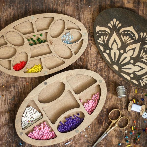 Multi-Layered Bead Organizer &laquo;Oval With Pattern&raquo; FLZB-077
