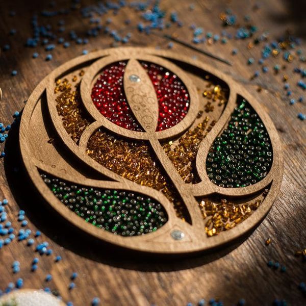 Bead Organizer Box &ndash; &ldquo;Poppy Seed Pod&rdquo;, With Clear Lid FLZB-028