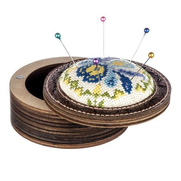 Pincushion Kit &ndash; &ldquo;Irises&rdquo; FLTL-081