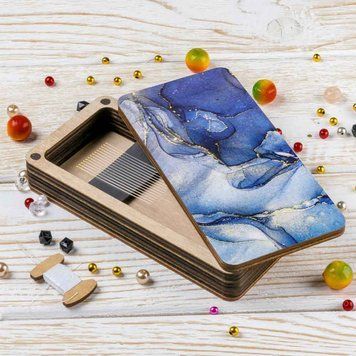 Magnetic Needle Case Large &ndash; &ldquo;Blue Marble&rdquo; FLZB(N)-138