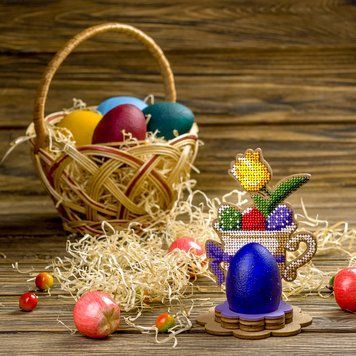 Wooden Bead Embroidery Kit &ndash; &ldquo;Easter Egg Stand &ndash; Cup With Tulip&rdquo; FLK-330