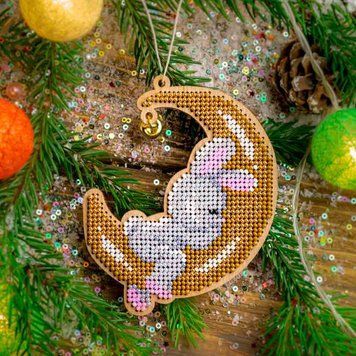 Wooden Bead Embroidery Kit &ndash; &ldquo;Moonlit Dreams &ndash; Bunny&rdquo; FLK-505