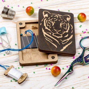 Magnetic Needle Case Rectangular &ndash; &ldquo;Tiger&rdquo; FLZB(N)-040