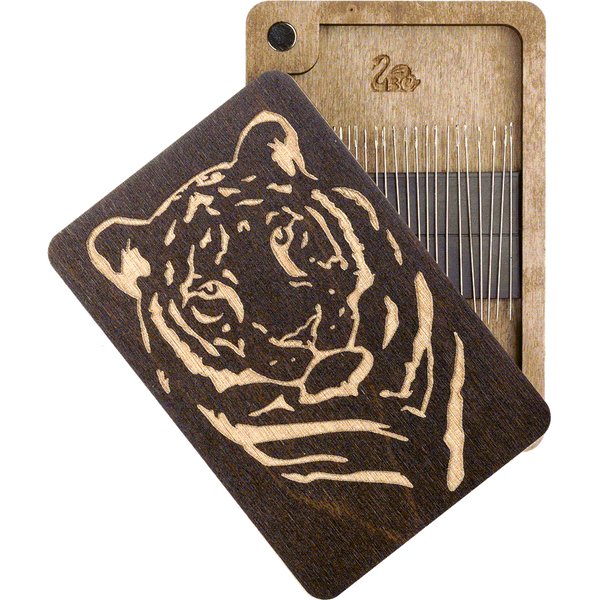 Magnetic Needle Case Rectangular &ndash; &ldquo;Tiger&rdquo; FLZB(N)-040
