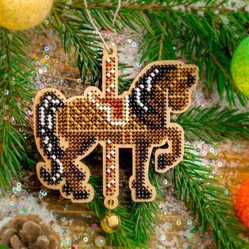 Wooden Bead Embroidery Kit &ndash; &ldquo;Christmas Ornament &ndash; Fire Horse&rdquo; FLK-511