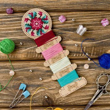 Wooden Embroidery Blank &ndash; &ldquo;Floss Bobbin&rdquo; FLHW-005