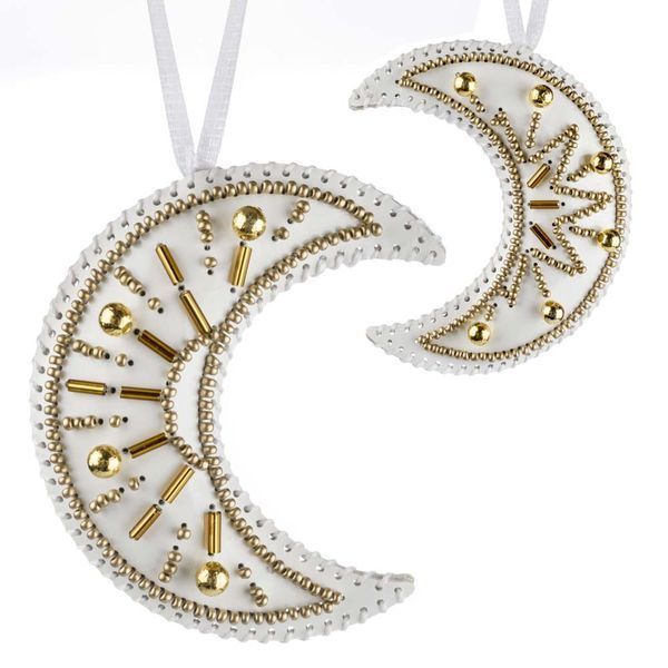 Faux Leather Bead Embroidery Kit &ndash; &ldquo;Crescent Moon Christmas Ornament&rdquo; (Double-Sided) FLBB-128 White