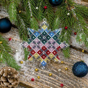 Bead Embroidery Kit (Plastic Base) &ndash; &ldquo;Christmas Ornament &ndash; Snowflake&rdquo; FLPL-034