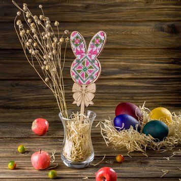 Wooden Bead Embroidery Topper &ndash; &ldquo;Bunny&rdquo; FLK-186