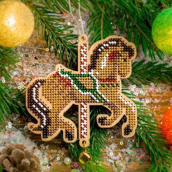 Wooden Bead Embroidery Kit &ndash; &ldquo;Christmas Ornament &ndash; Forest Horse&rdquo; FLK-512