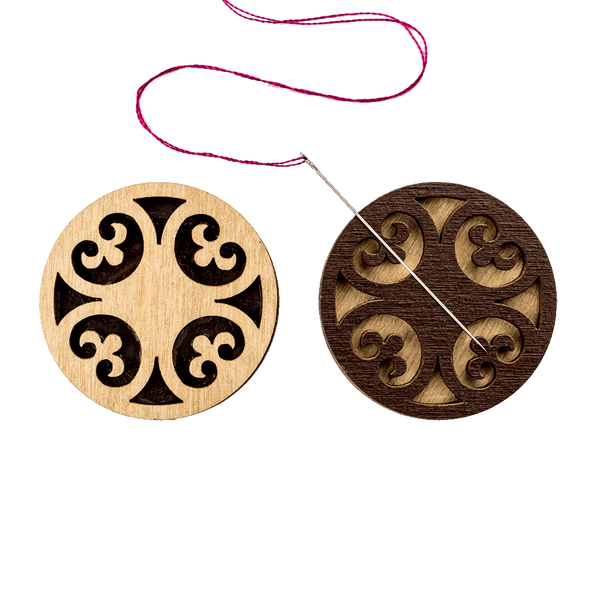 Needle Minder &ndash; &ldquo;Wooden, Double-Sided&rdquo; FLMH-036(W)