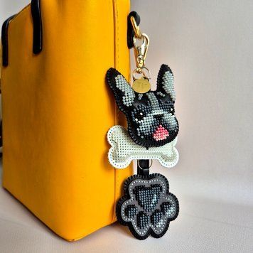 Faux Leather Bead Embroidery Kit &ndash; &ldquo;Bag Charm Black Bulldog&rdquo; FLBB-191
