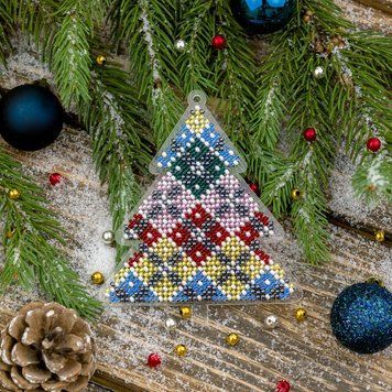 Bead Embroidery Kit (Plastic Base) &ndash; &ldquo;Christmas Ornament &ndash; Christmas Tree&rdquo; FLPL-035