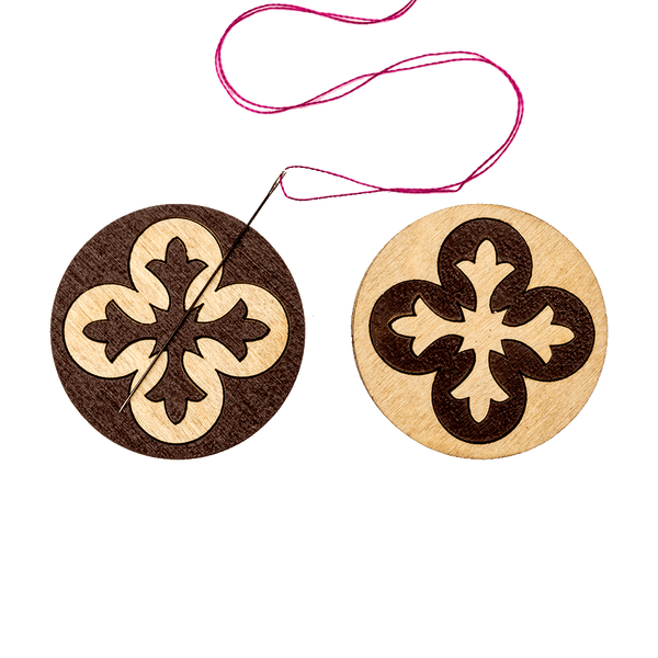 Needle Minder &ndash; &ldquo;Wooden, Double-Sided&rdquo; FLMH-003(W)