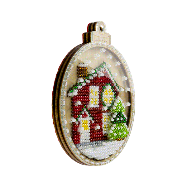 Wooden Bead Embroidery Kit &ndash; &ldquo;Christmas Ornament &ndash; Festive House&rdquo; FLK-369