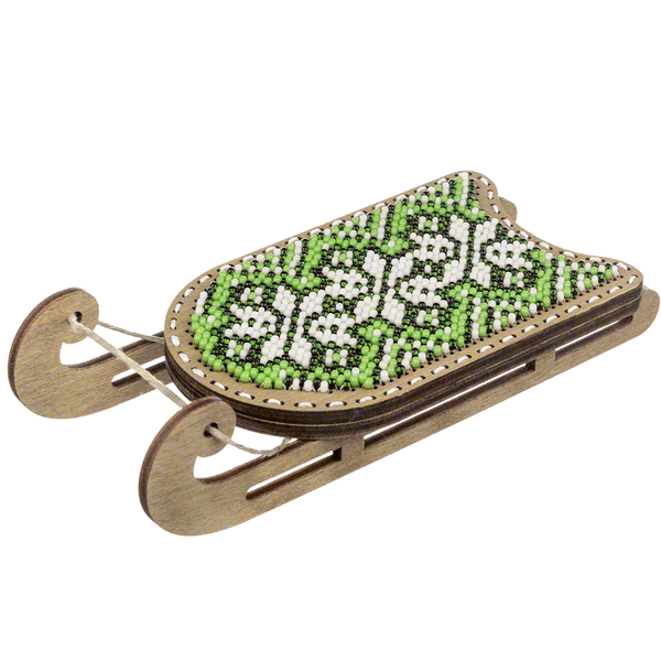Wooden Bead Embroidery Kit &ndash; &ldquo;Sled Ornament &ndash; White and Green Pattern&rdquo; FLK-471