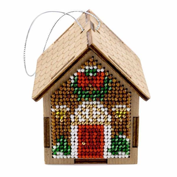Wooden Bead Embroidery Kit &ndash; &ldquo;Festive House&rdquo; FLK-556